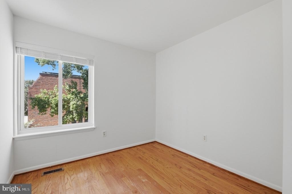 521 Brummel Court Nw - Photo 19