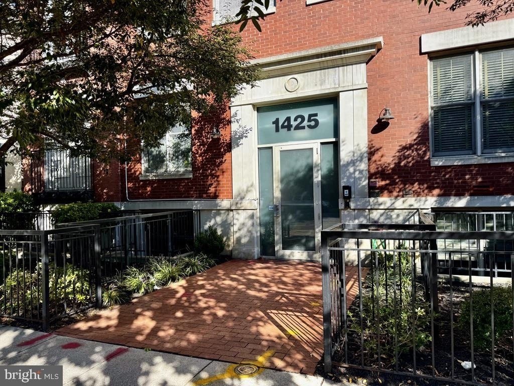 1425 11th Street Nw - Photo 1
