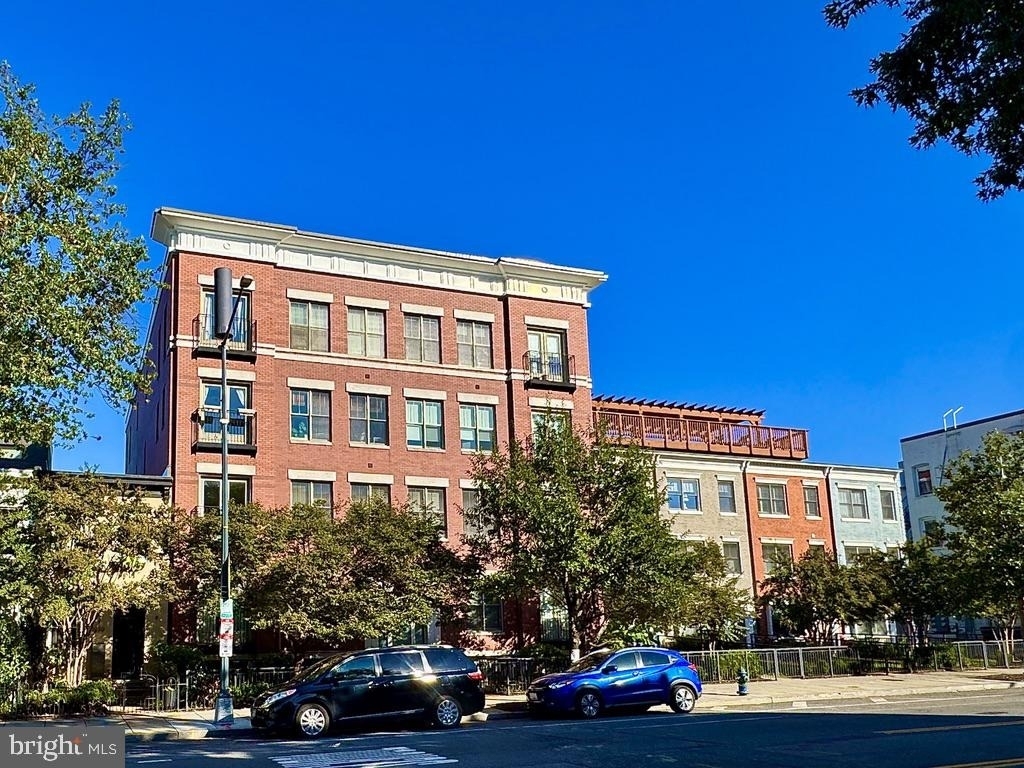 1425 11th Street Nw - Photo 0