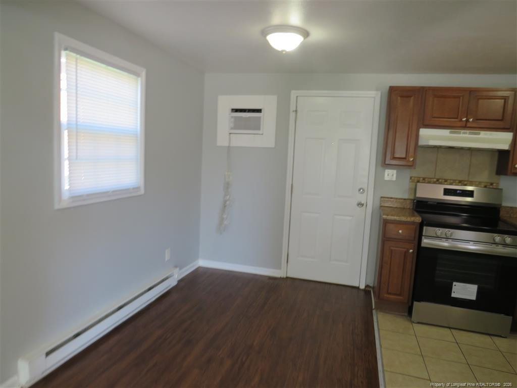 1942 King George Drive - Photo 4