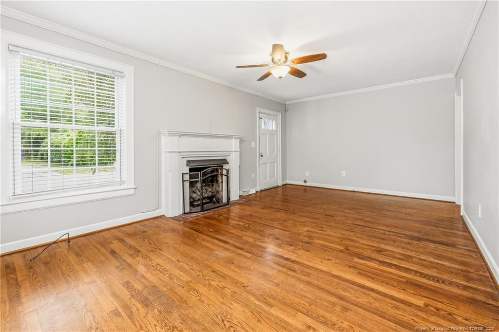 112 Ellington Street - Photo 4