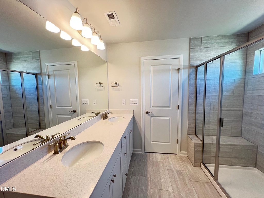 1312 Hollyview Avenue - Photo 9