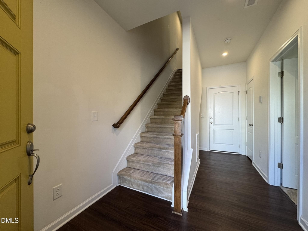 1046 Salt Glaze Lane - Photo 2