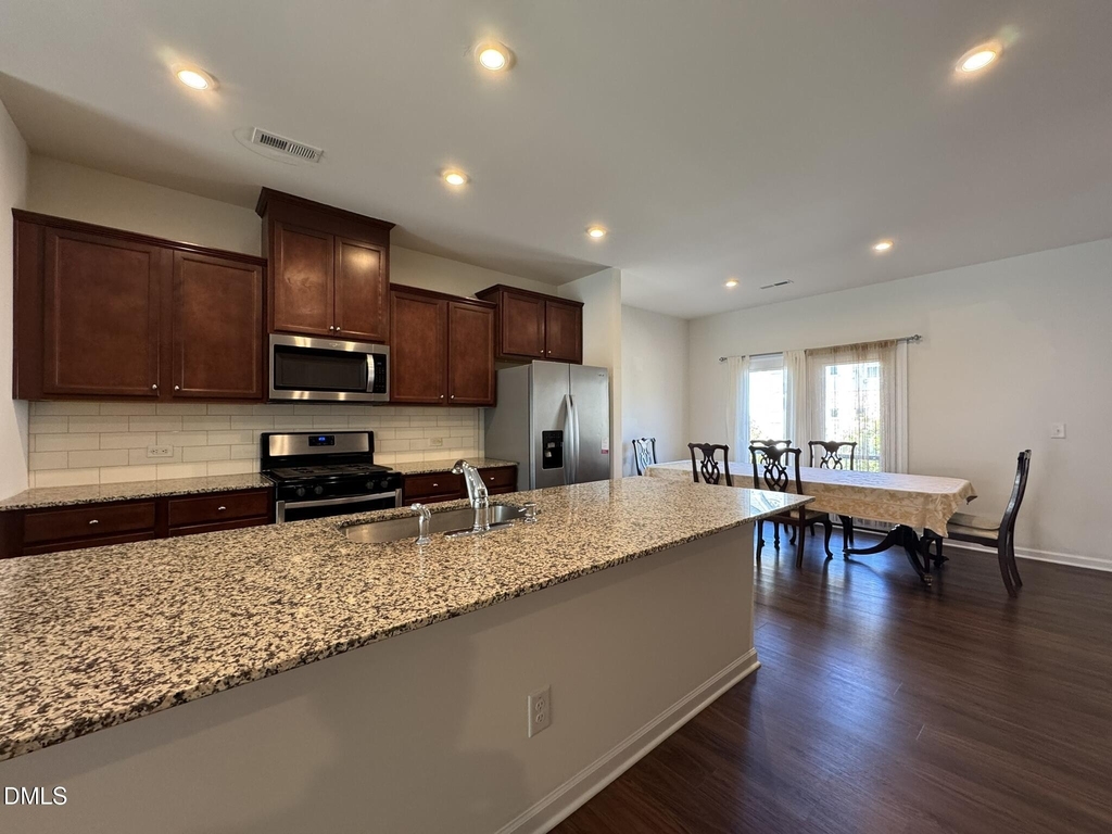 1046 Salt Glaze Lane - Photo 6