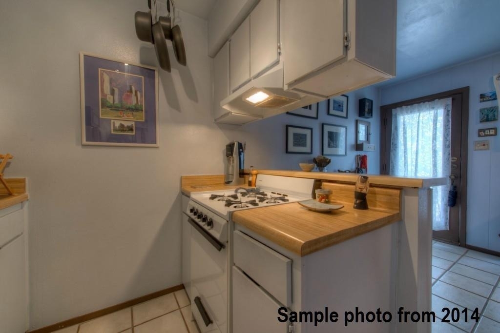 1111 W 10th St - Photo 9