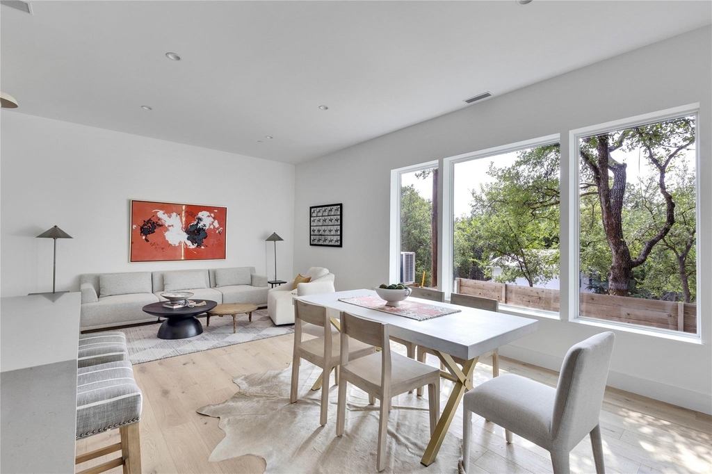 1118 W 7th St - Photo 14