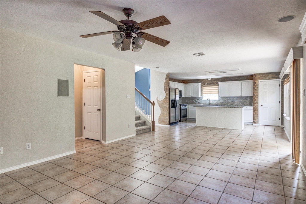 722 Settlement St - Photo 11