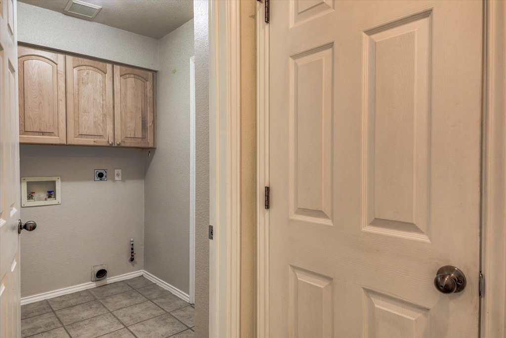 722 Settlement St - Photo 12