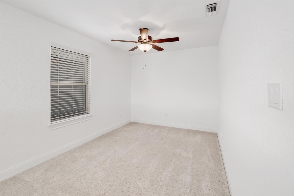 825 Olinda Way - Photo 16