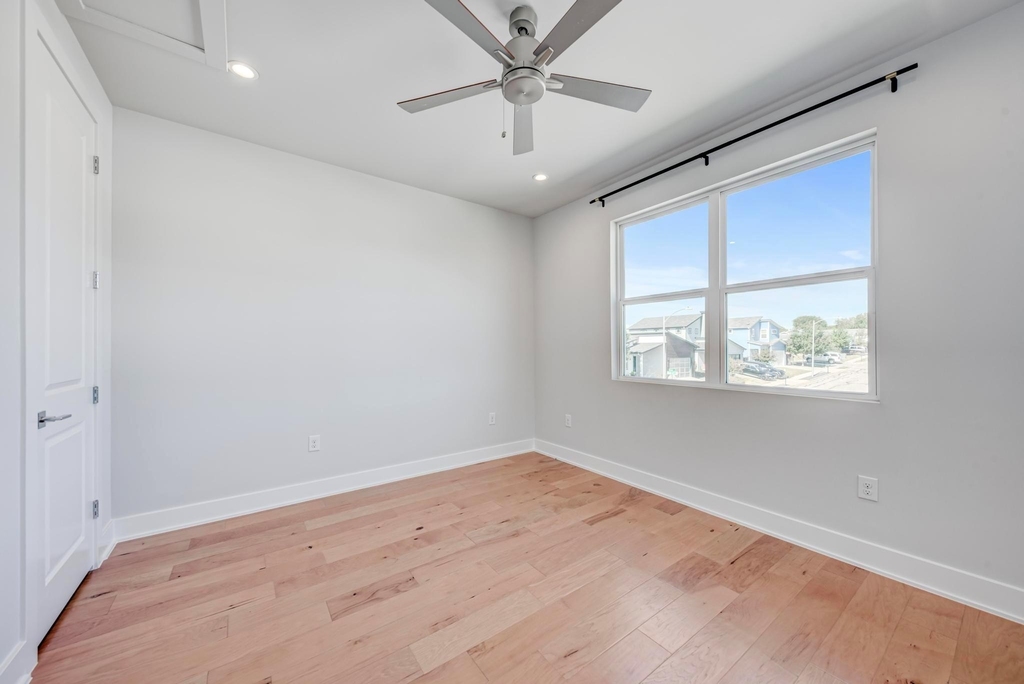 6401 Keegans Dr - Photo 27
