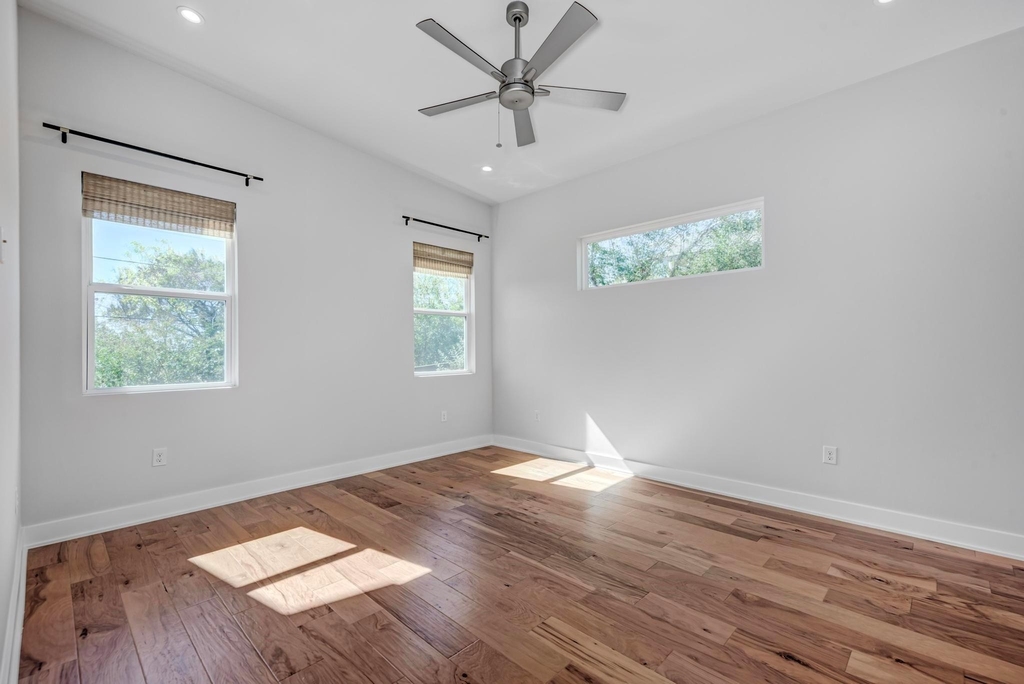 6401 Keegans Dr - Photo 20