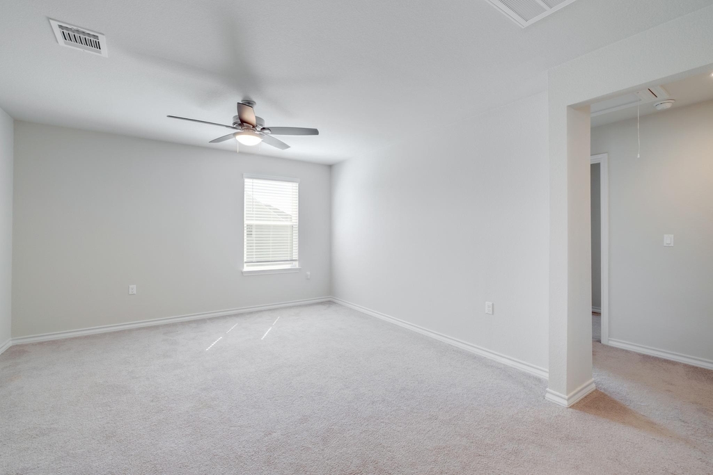 11920 Saddle Rock Dr - Photo 14