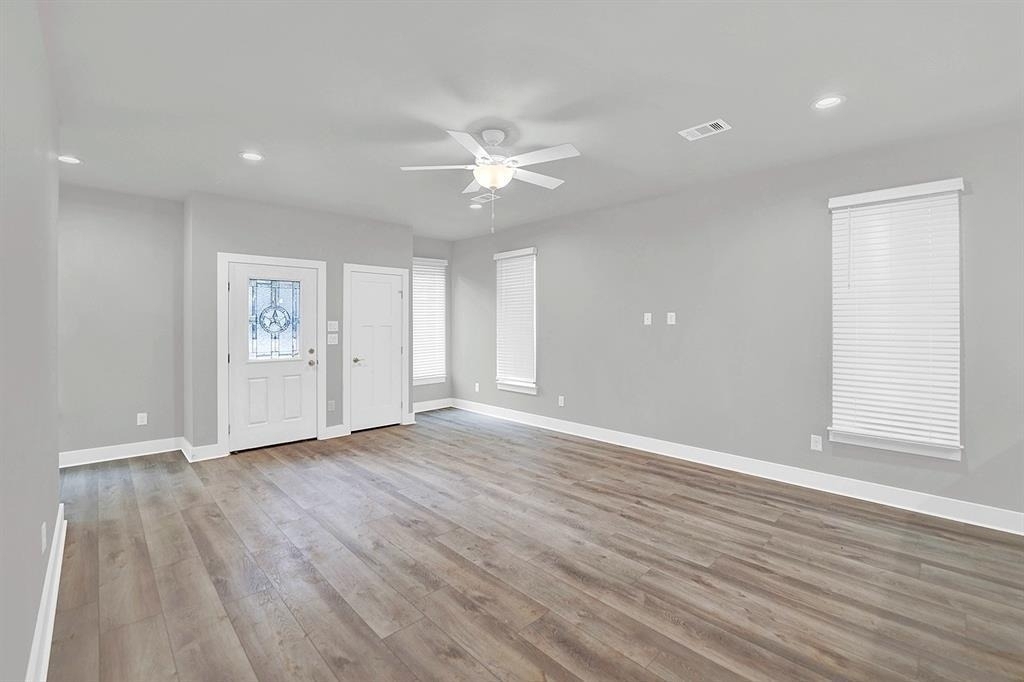 400 Shady Bluff Dr - Photo 8