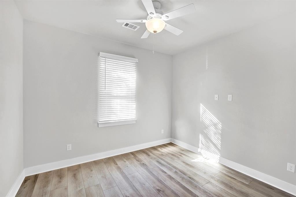 400 Shady Bluff Dr - Photo 22