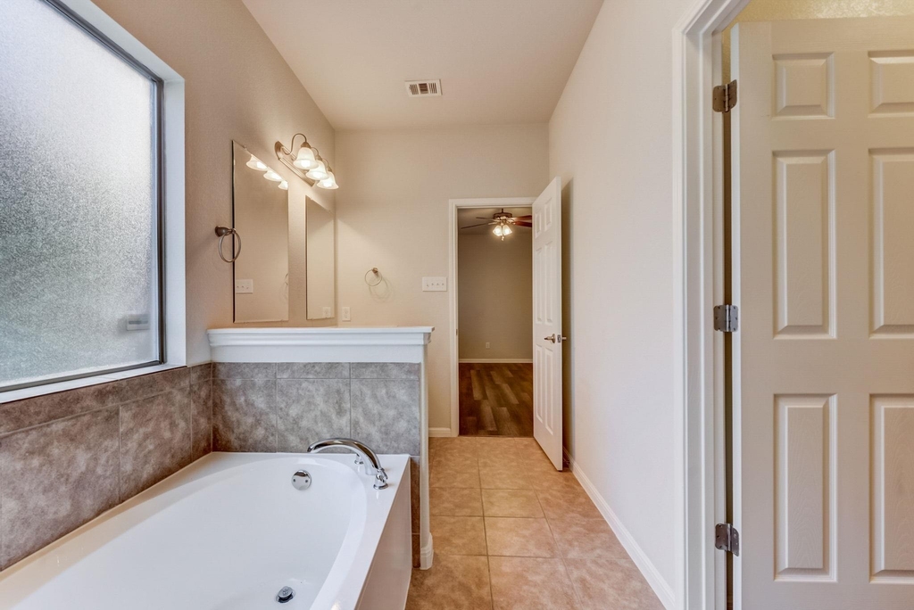 11400 W Parmer Ln - Photo 24
