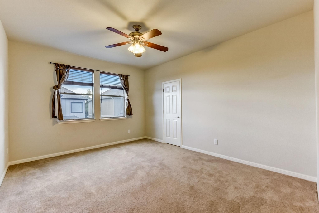11400 W Parmer Ln - Photo 32