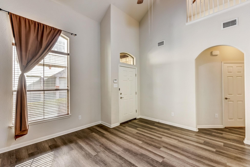 11400 W Parmer Ln - Photo 1