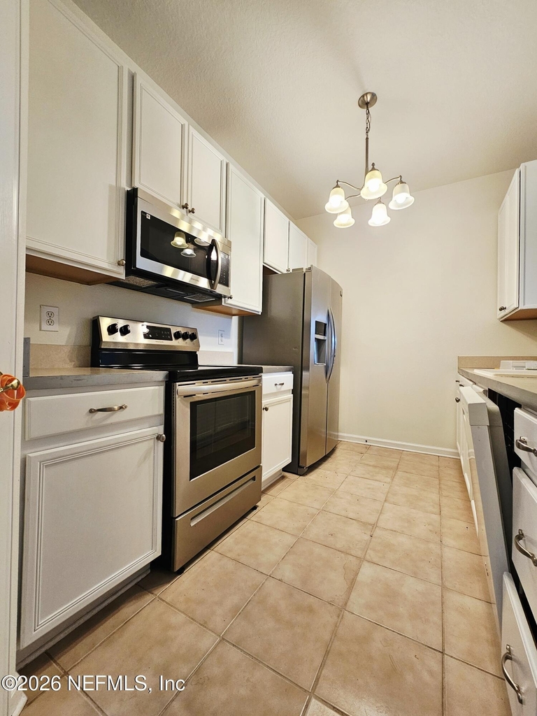 7990 Baymeadows Road E - Photo 4
