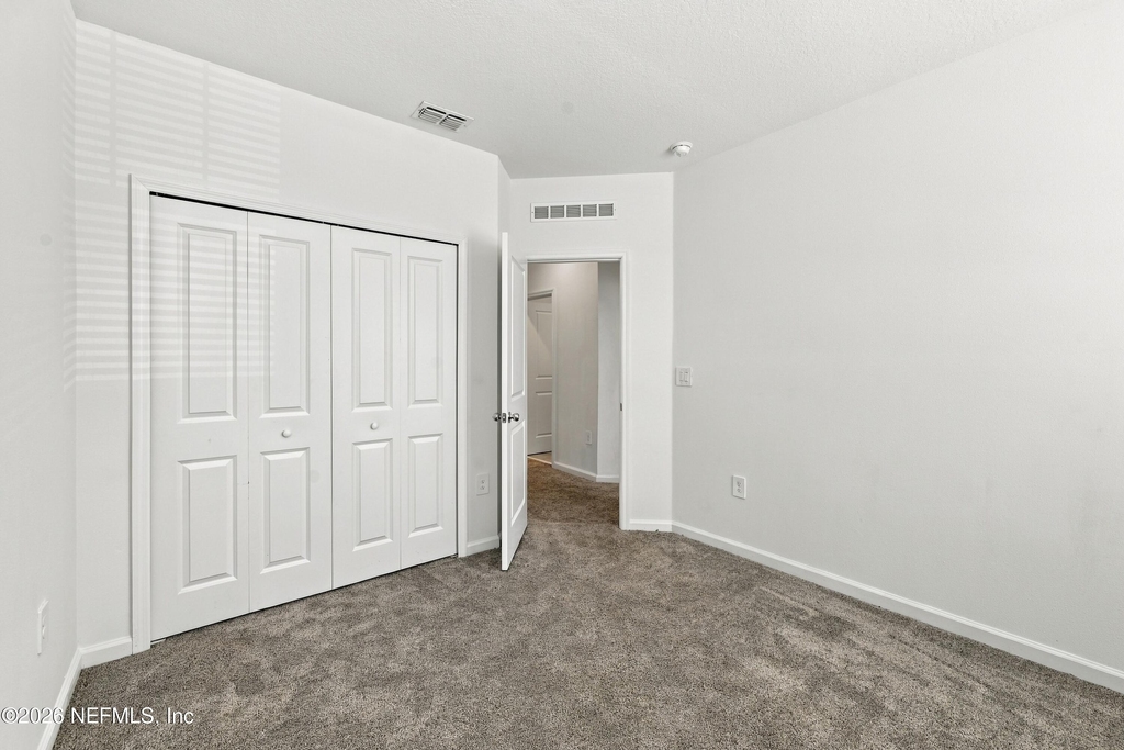 3125 Laurent Loop - Photo 23