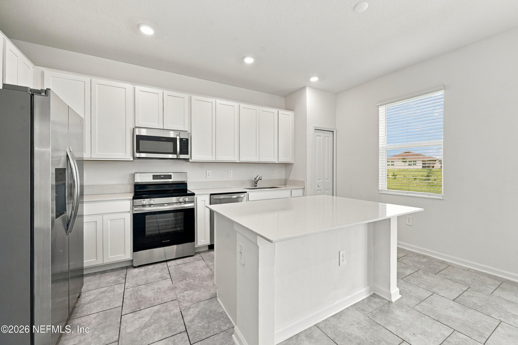 3125 Laurent Loop - Photo 11