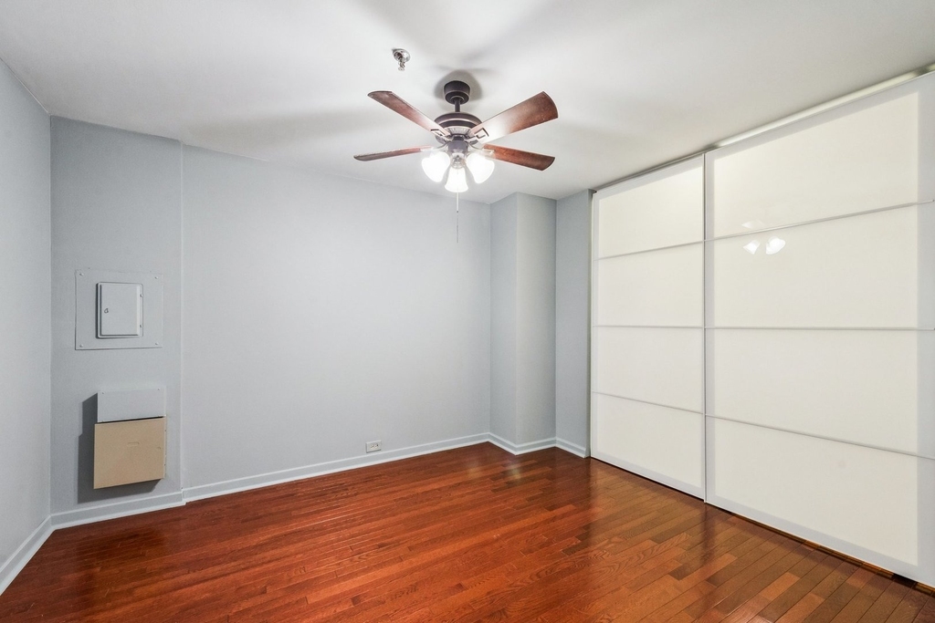 680 N Lake Shore Drive - Photo 8