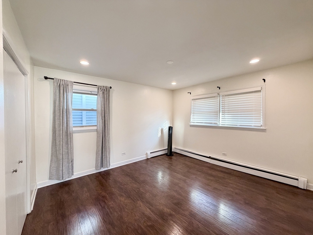 2231 Prairie Street - Photo 3