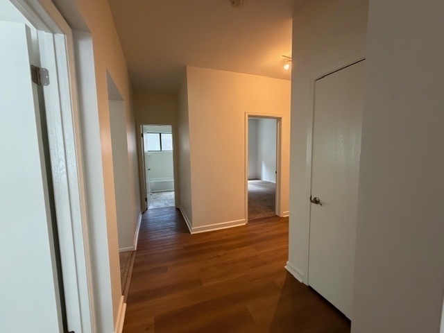 804 W Lakeside Place - Photo 5