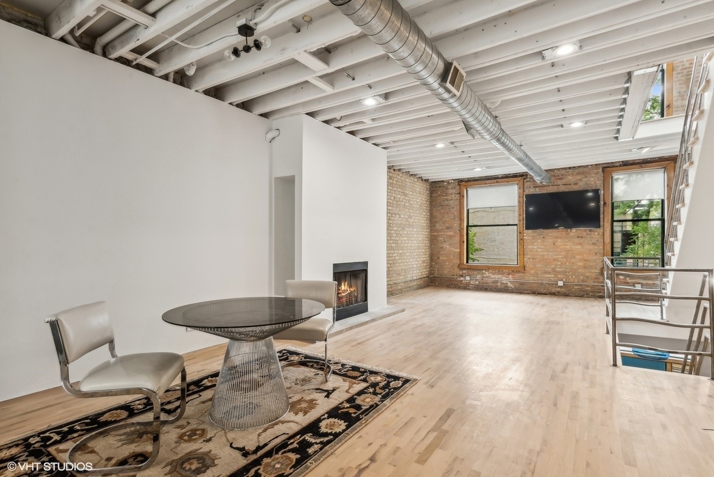 2156 W Hubbard Street - Photo 12