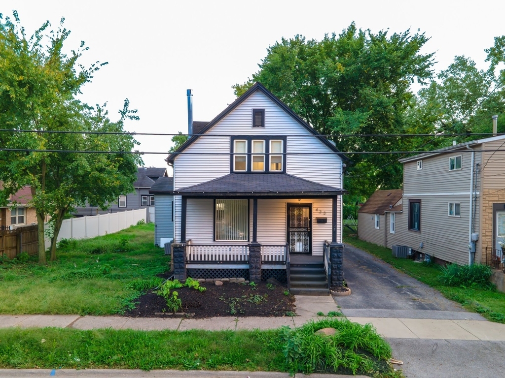 423 E 144th Street - Photo 0