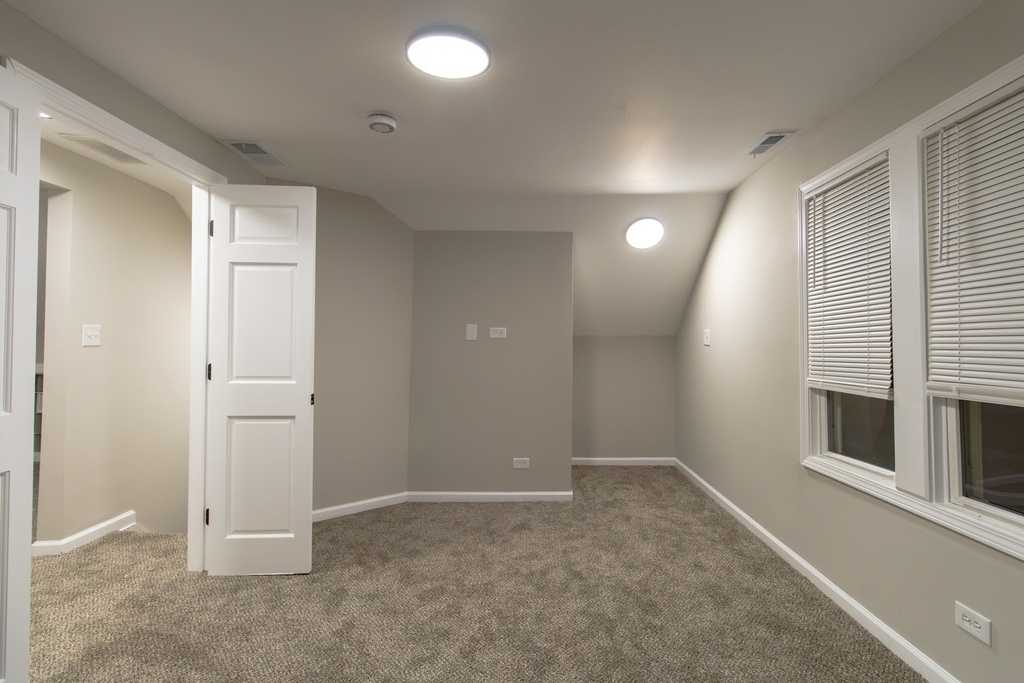 423 E 144th Street - Photo 14