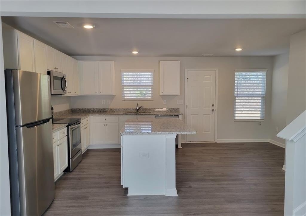 612 W Vincent Drive - Photo 3
