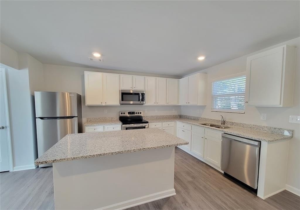612 W Vincent Drive - Photo 4