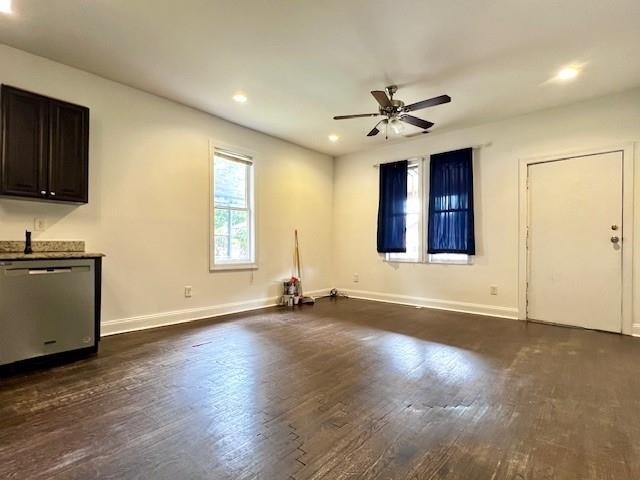 1276 Hill Street Se - Photo 2