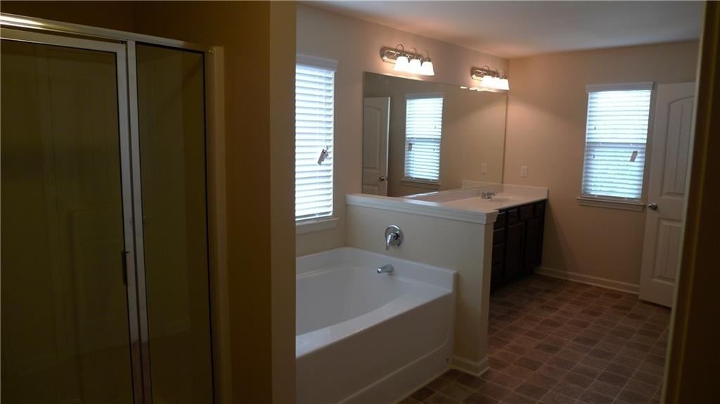 3487 Greyhawk Crossing - Photo 7