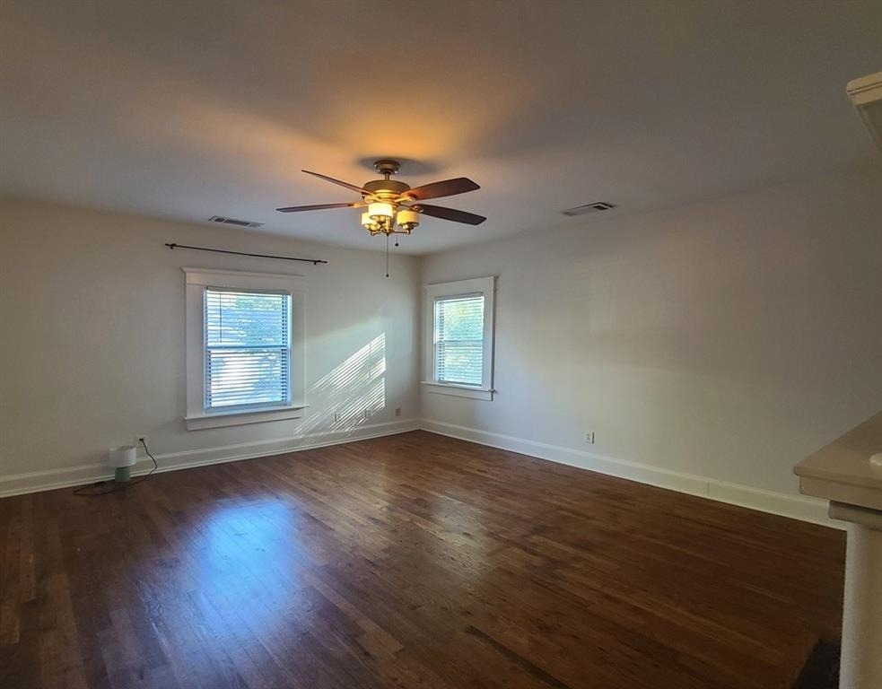 39 Howard Street Ne - Photo 15