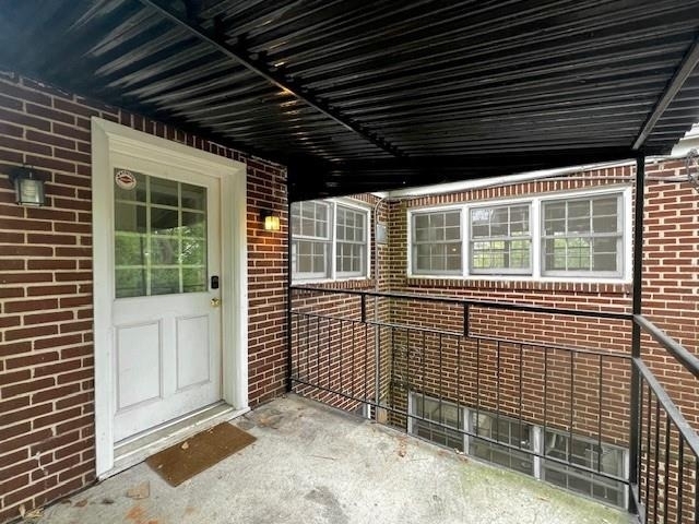 31 28th Street Nw - Photo 1