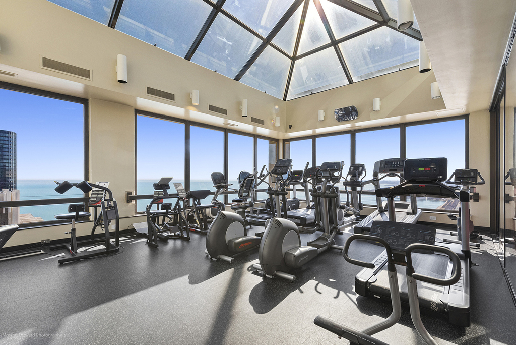 360 E Randolph Street - Photo 36