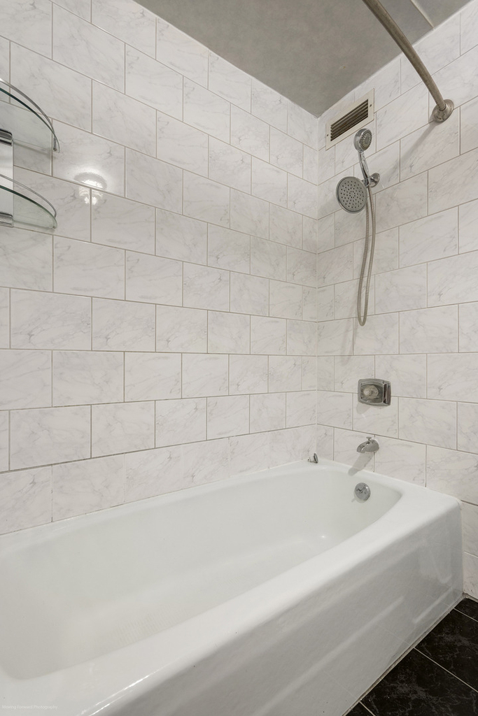 360 E Randolph Street - Photo 30
