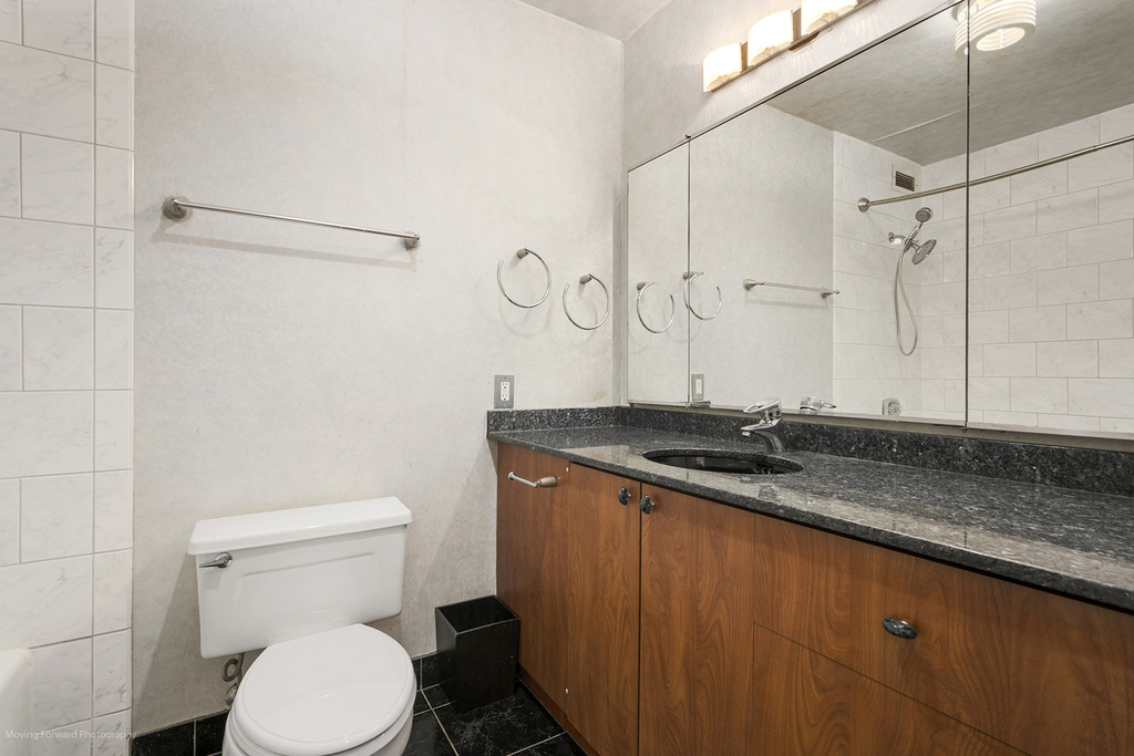 360 E Randolph Street - Photo 28