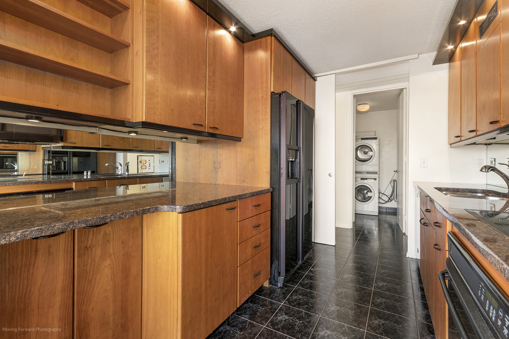 360 E Randolph Street - Photo 18