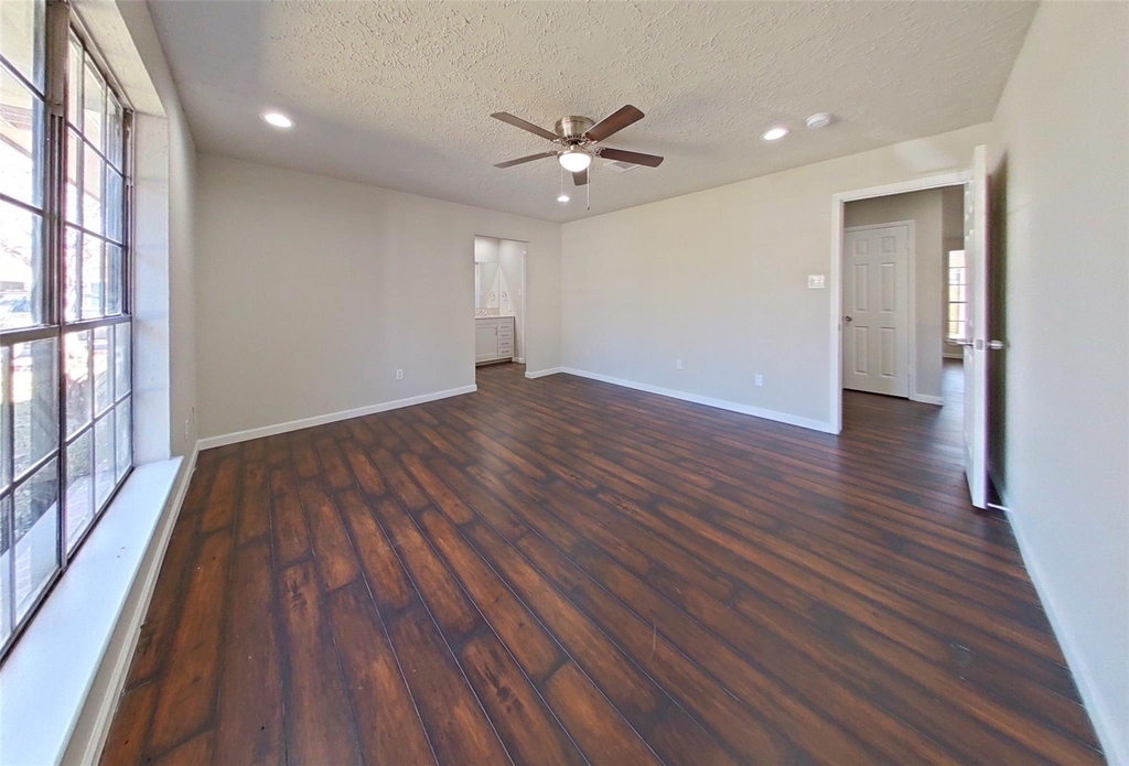 11210 Camphorwood Drive - Photo 13