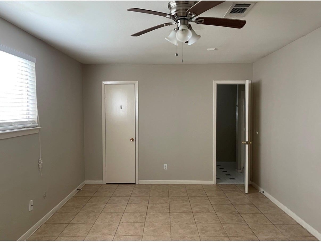 10734 Braewick Drive - Photo 8