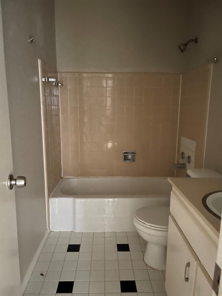 10734 Braewick Drive - Photo 13