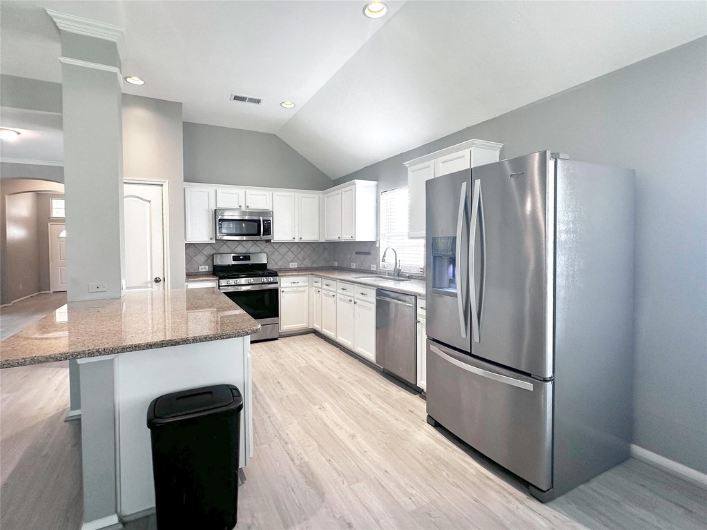 3307 Raintree Village Drive - Photo 17