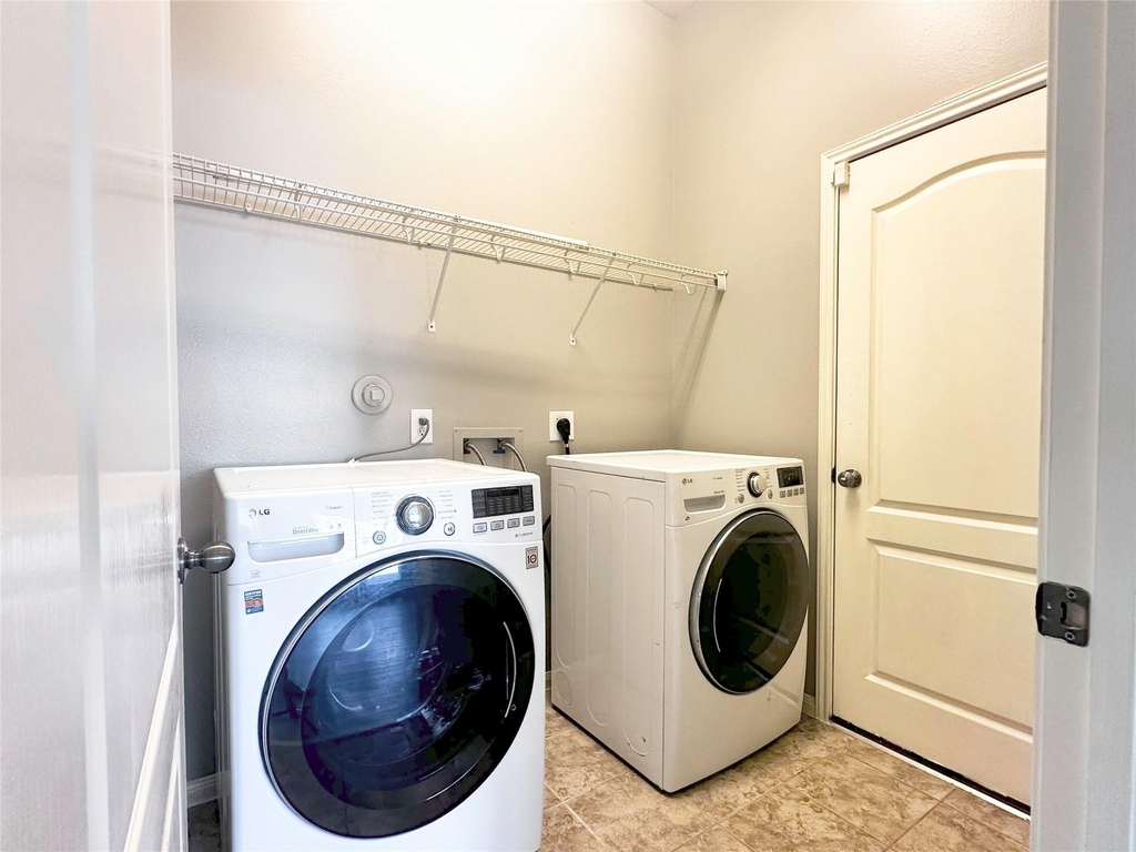 3307 Raintree Village Drive - Photo 13