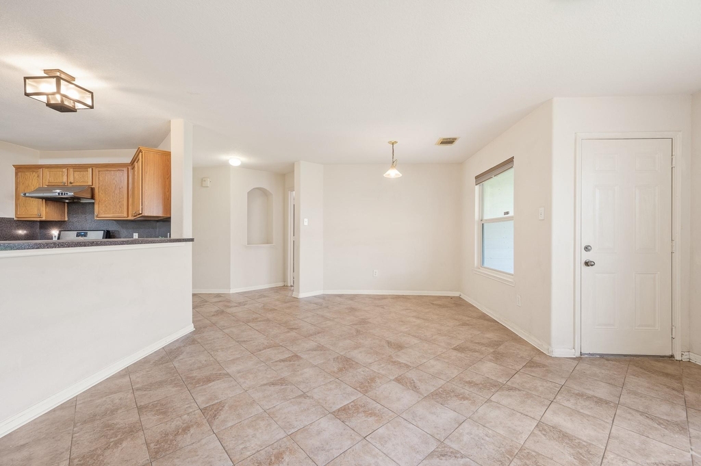 3827 Alder Pass Court - Photo 14
