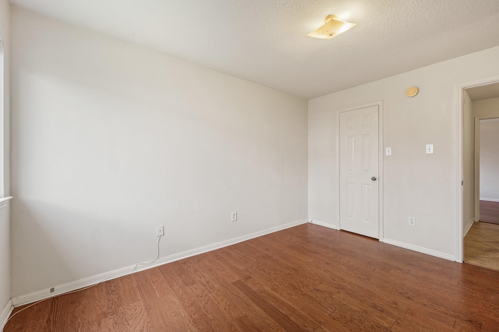 3827 Alder Pass Court - Photo 28