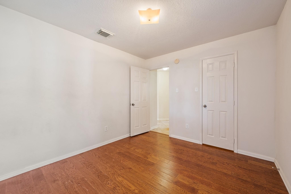 3827 Alder Pass Court - Photo 32