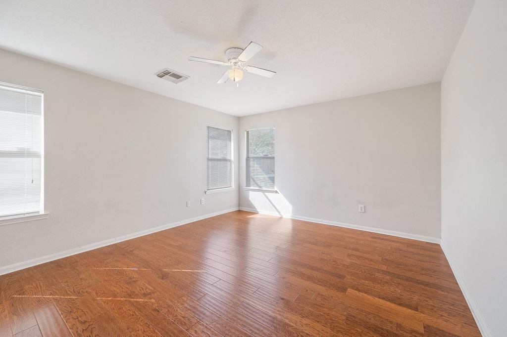 3827 Alder Pass Court - Photo 19