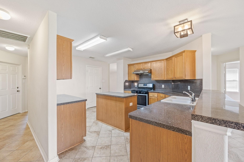 3827 Alder Pass Court - Photo 15
